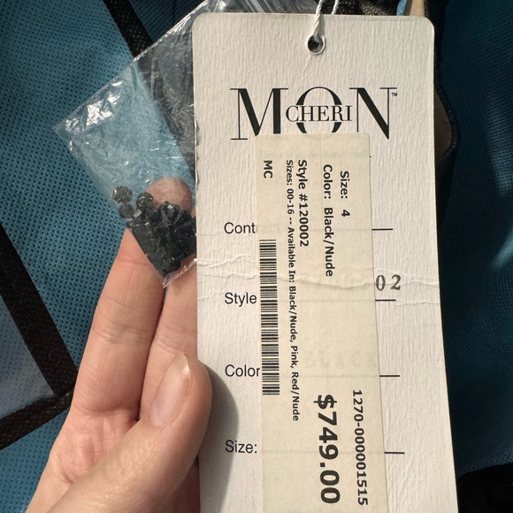 Prom/Formal Dress - Picture 7 of 7